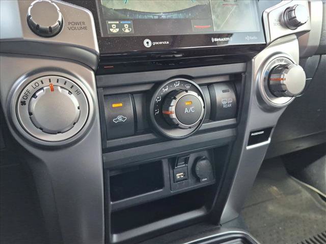 Used 2023 Toyota 4Runner SR5 Premium w/ Moonroof Package RWD image 10