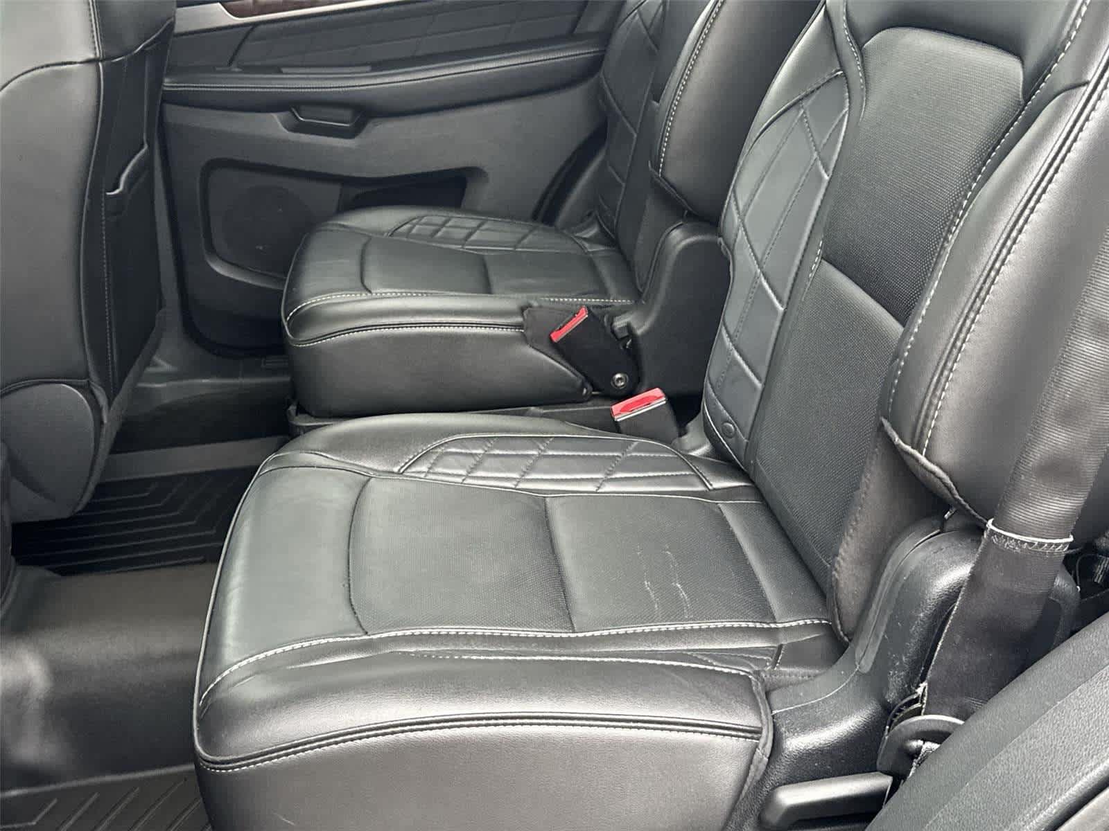 Used 2017 Ford Explorer Platinum AWD/4WD image 16