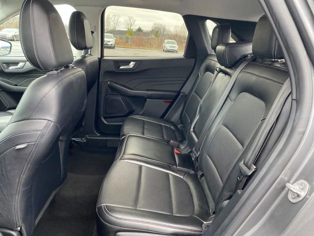 Used 2022 Ford Escape Titanium AWD/4WD image 18