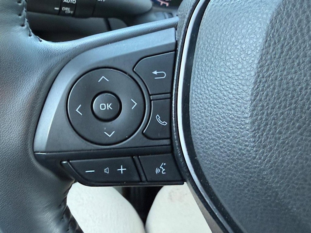 Certified 2023 Toyota RAV4 XLE Premium image 20