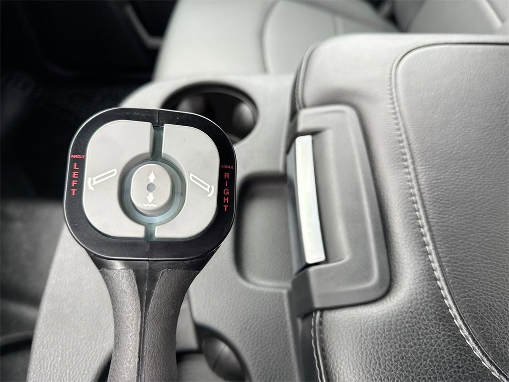 Used 2024 RAM 3500 Tradesman w/ Snow Chief Group image 28