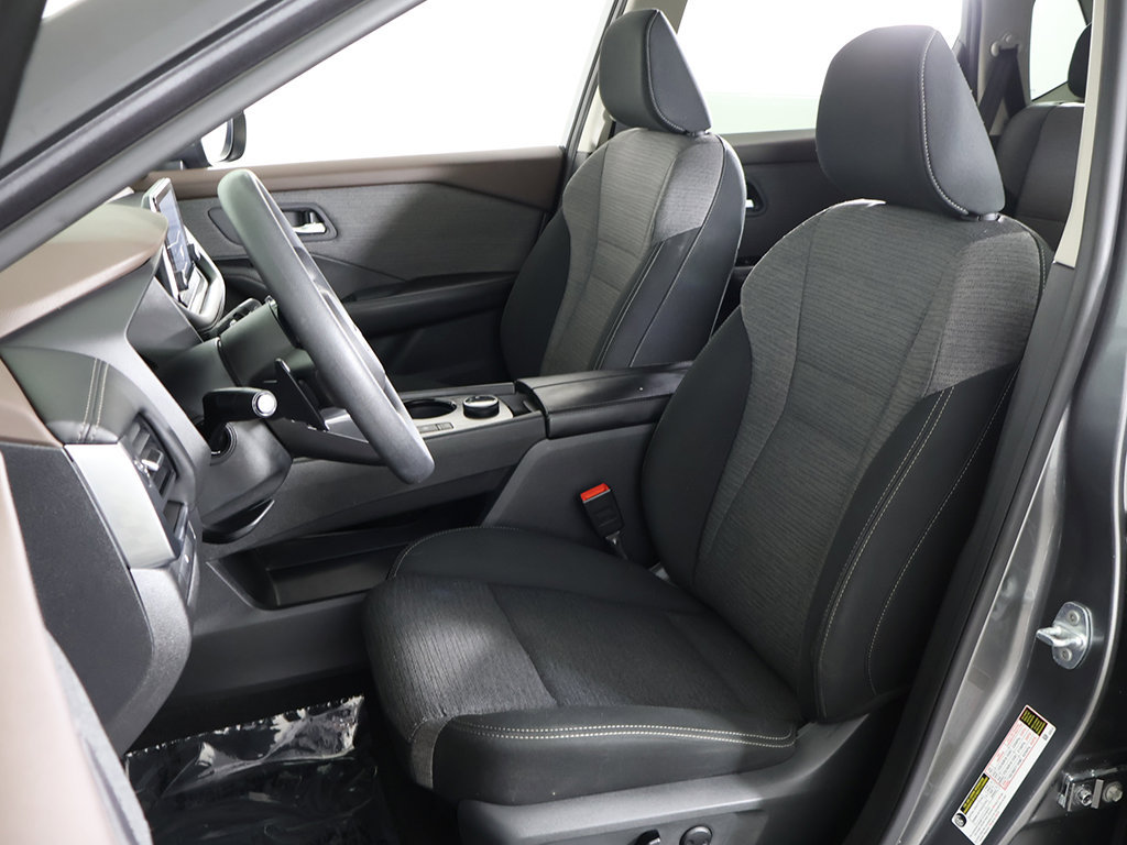 Used 2023 Nissan Rogue SV AWD/4WD image 26