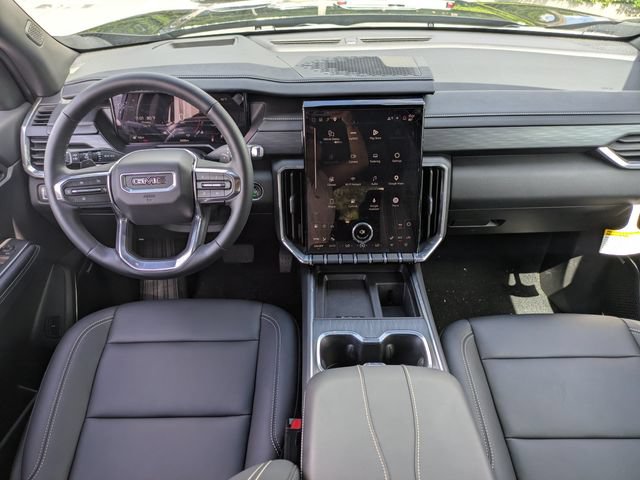 Used 2026 GMC Acadia Elevation w/ Elevation Premium Package FWD image 16
