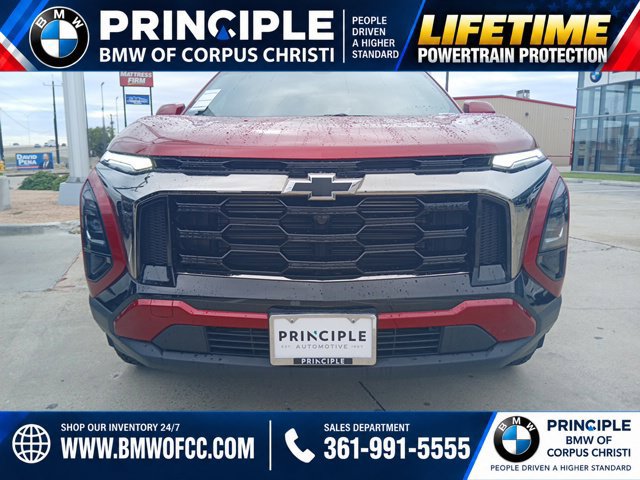 Used 2025 Chevrolet Equinox ACTIV w/ Convenience Package III AWD/4WD image 3
