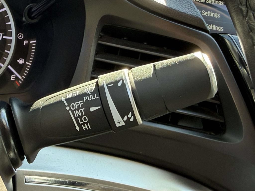 Used 2019 Acura ILX FWD image 28