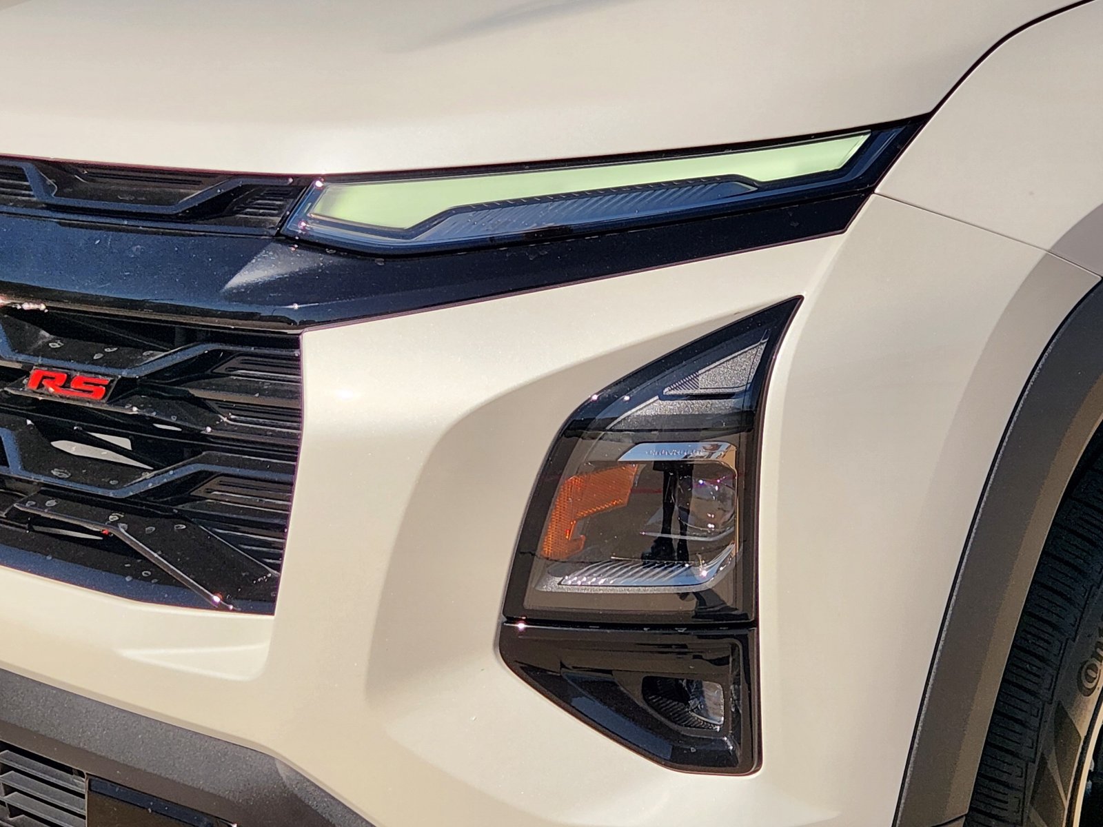 Certified 2025 Chevrolet Equinox RS w/ Safety and Technology Package AWD/4WD image 12