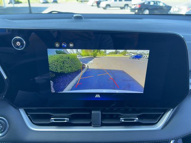 Used 2025 Chevrolet Equinox LT AWD/4WD image 19