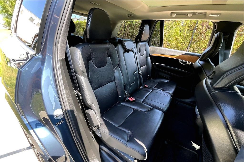 Certified 2024 Volvo XC90 B6 Plus w/ Protection Package Premier AWD/4WD image 37