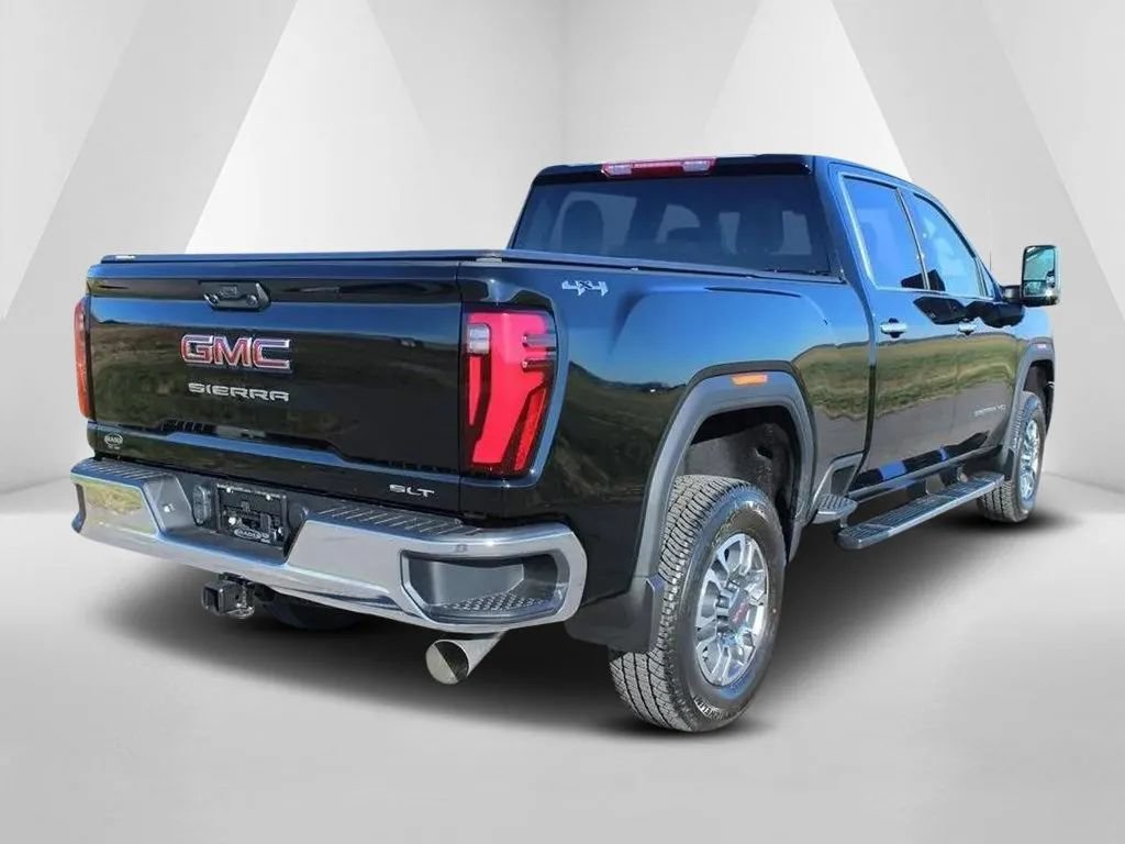 New 2026 GMC Sierra 3500 SLT AWD/4WD image 7