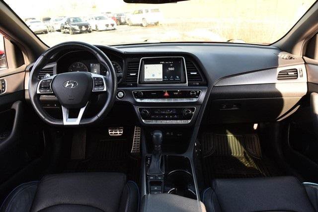 Used 2019 Hyundai Sonata Limited image 8