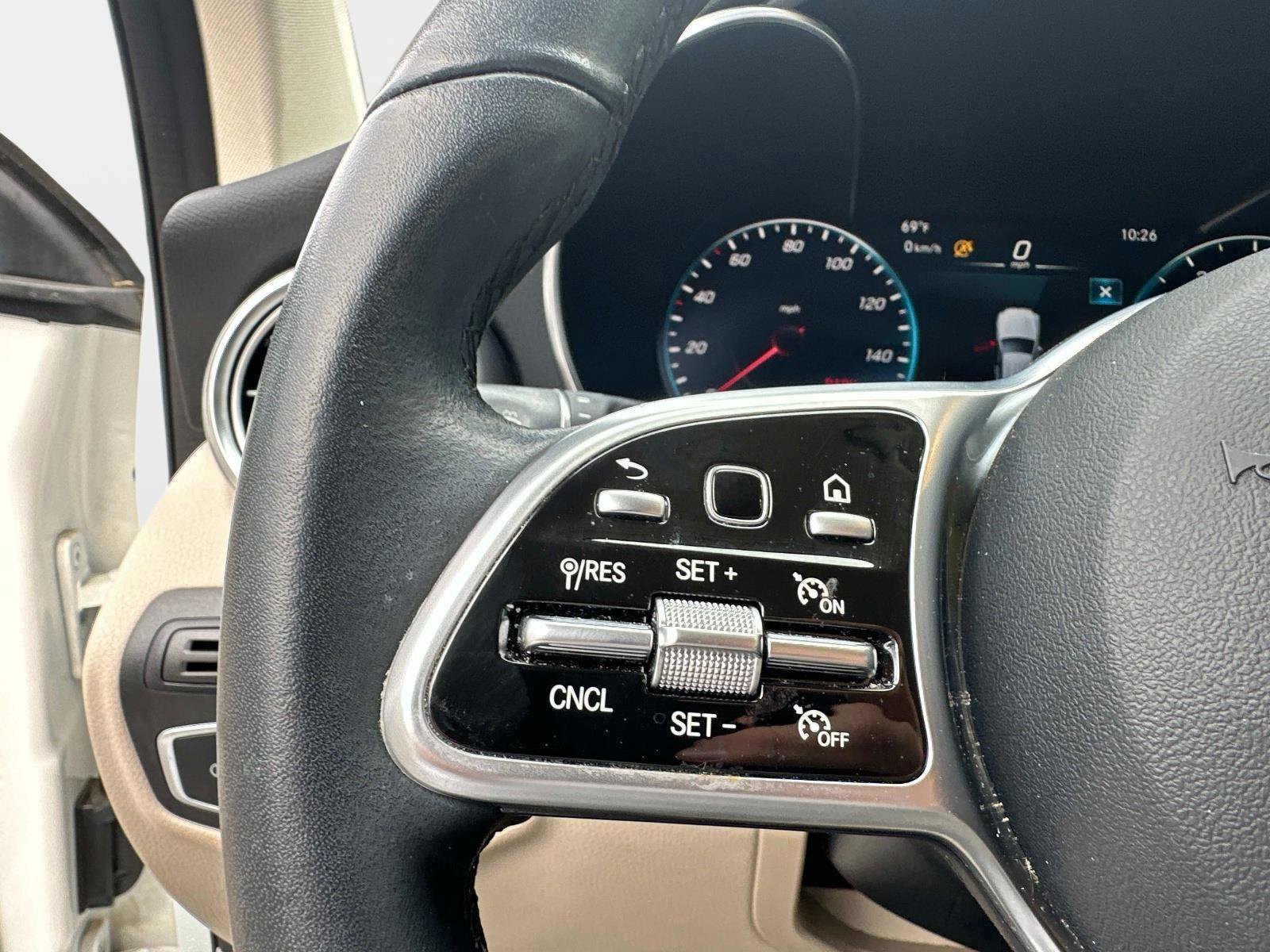 Used 2022 Mercedes-Benz GLC 300 image 28