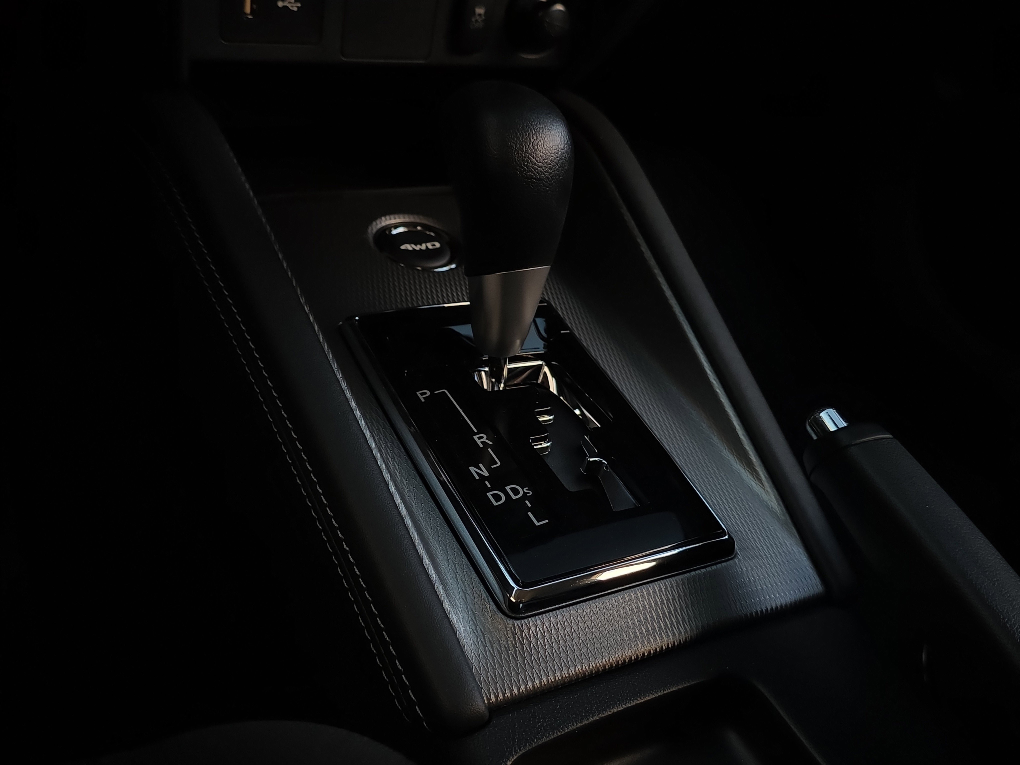 New 2025 Mitsubishi Outlander Sport ES image 16