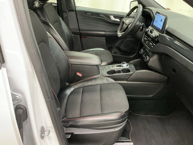 Used 2023 Ford Escape ST-Line w/ Equipment Group 301A image 20