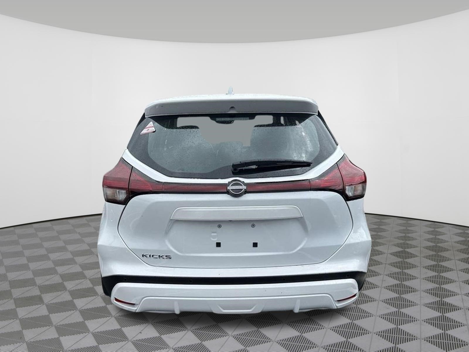 Certified 2025 Nissan Kicks Play S w/ Interior Electronics Package FWD image 17