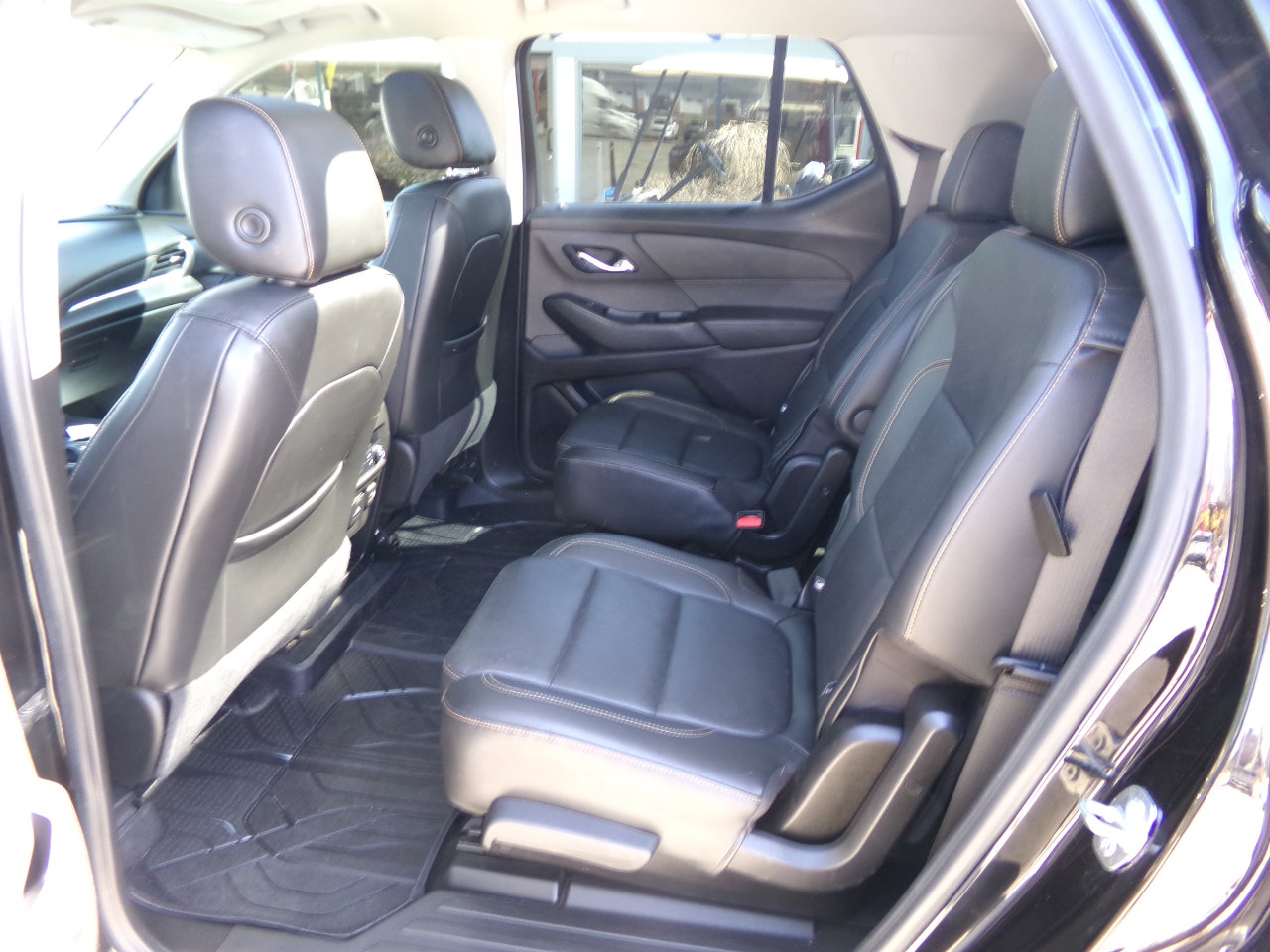 Used 2020 Chevrolet Traverse Premier w/ Redline Edition image 13