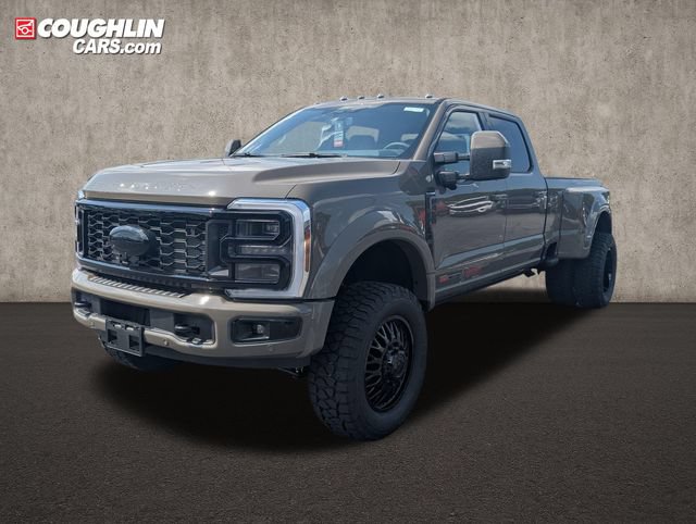 New 2026 Ford F450 Platinum w/ Platinum Plus Package AWD/4WD image 3