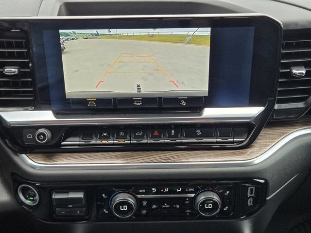Used 2024 Chevrolet Silverado 1500 LT Trail Boss AWD/4WD image 18