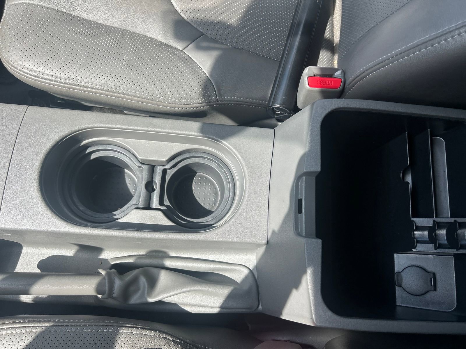 Used 2019 Nissan Frontier SL image 41