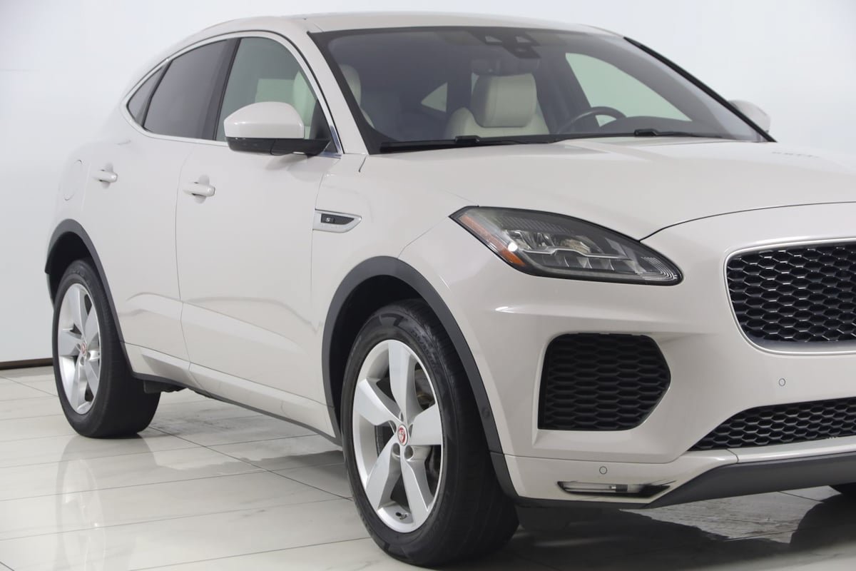 Used 2018 Jaguar E-PACE R-Dynamic S AWD/4WD image 39