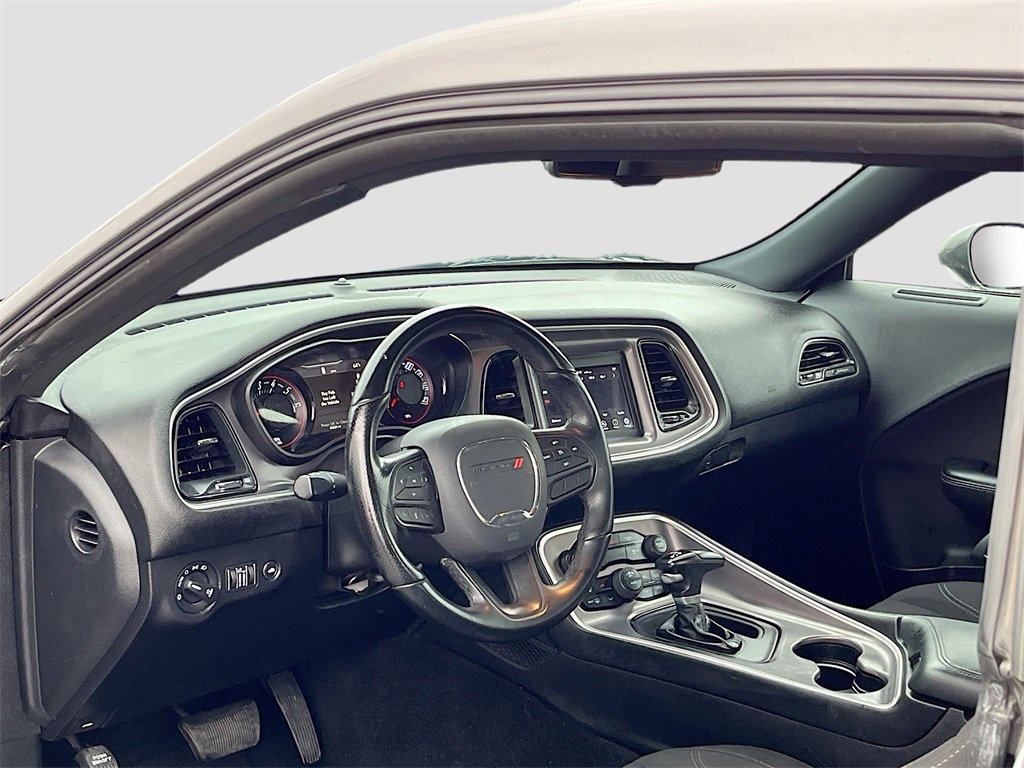 Used 2021 Dodge Challenger SXT w/ Blacktop Package image 9