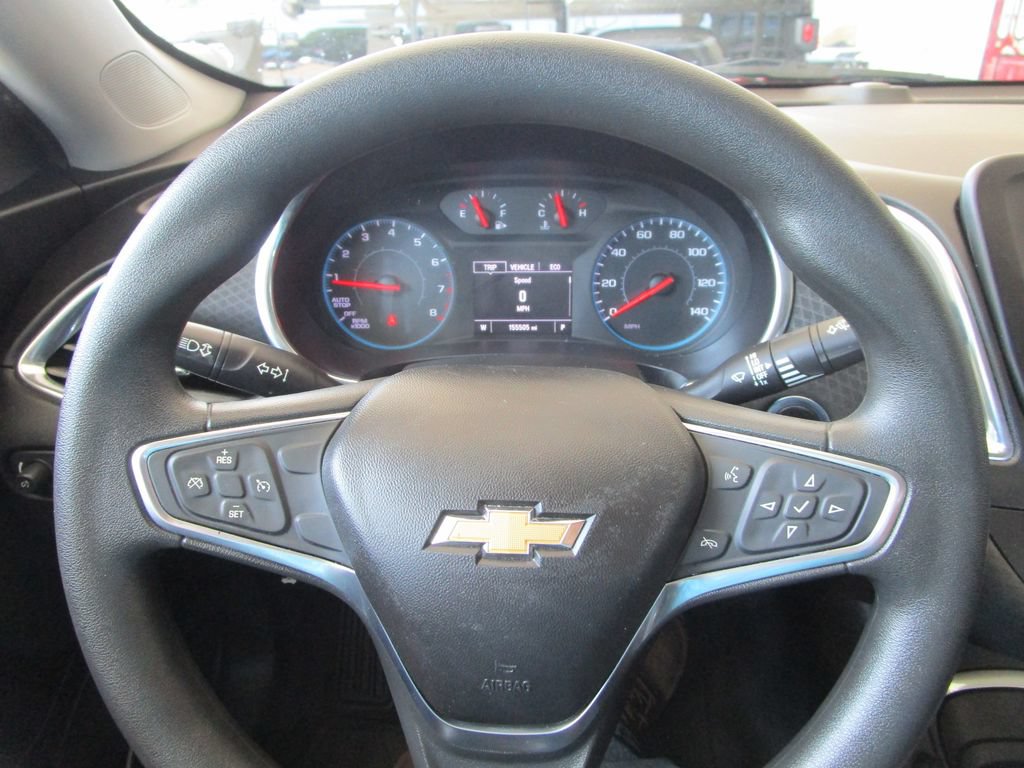 Used 2018 Chevrolet Malibu LT FWD image 27