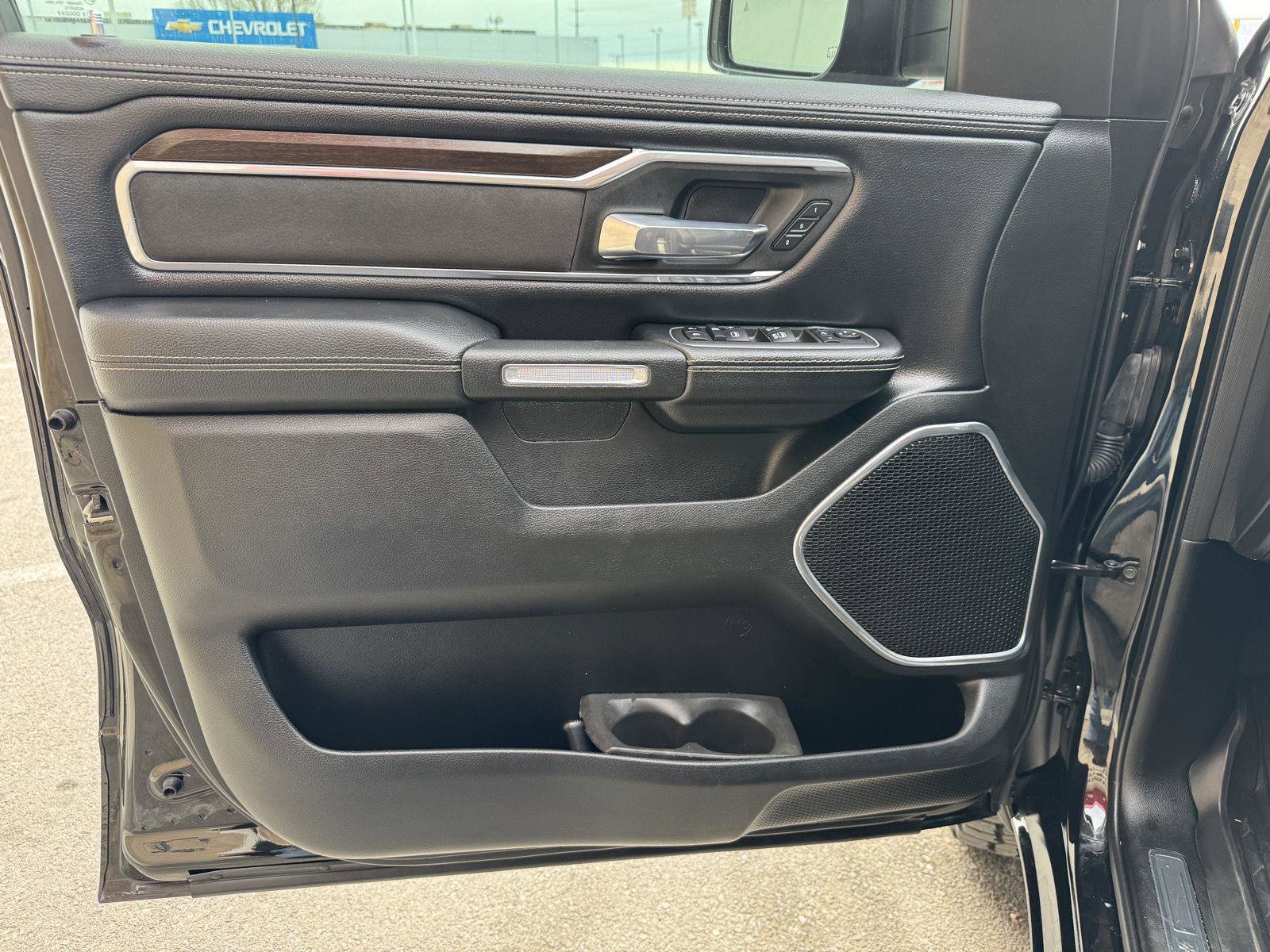 Used 2022 RAM 1500 Laramie image 27