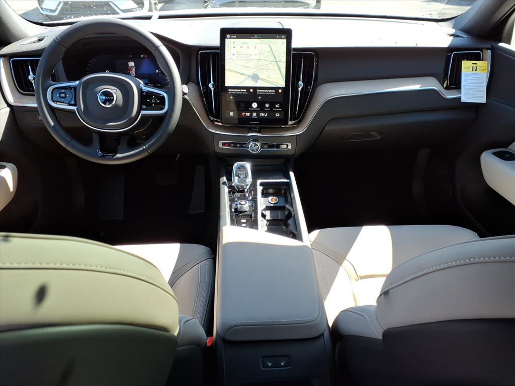 New 2026 Volvo XC60 B5 Core w/ Climate Package image 9