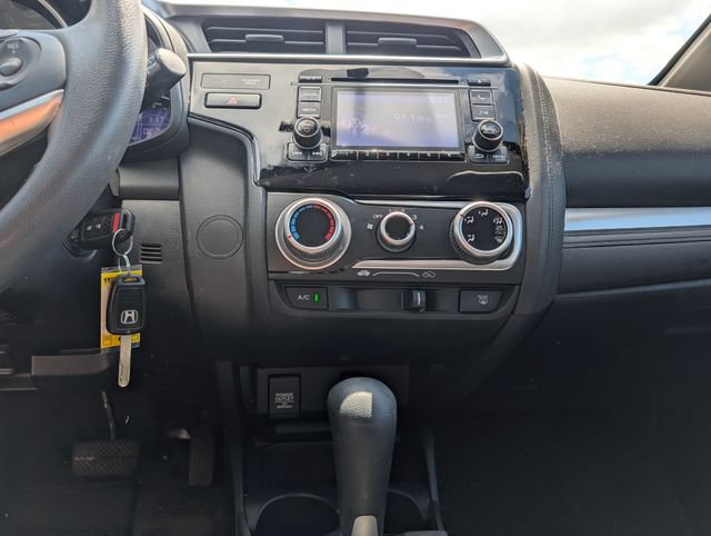 Used 2018 Honda Fit LX image 17