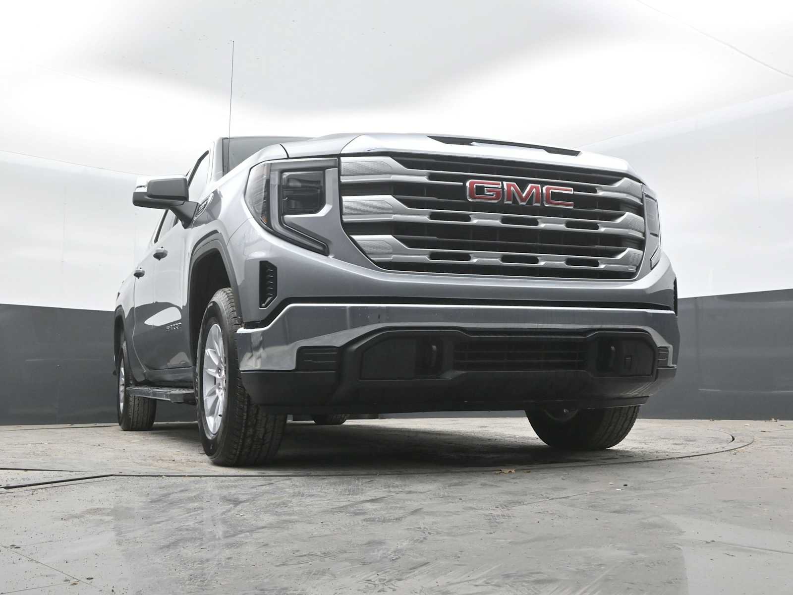 New 2026 GMC Sierra 1500 SLE AWD/4WD image 41