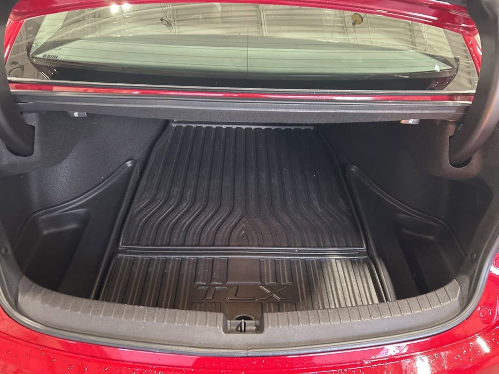 Used 2017 Acura TLX V6 image 24