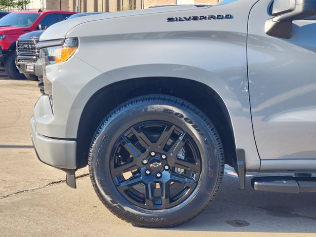 Used 2024 Chevrolet Silverado 1500 Custom w/ LPO, Dark Essentials Package RWD image 8
