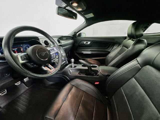 Used 2020 Ford Mustang GT Premium w/ Equipment Group 401A RWD image 19