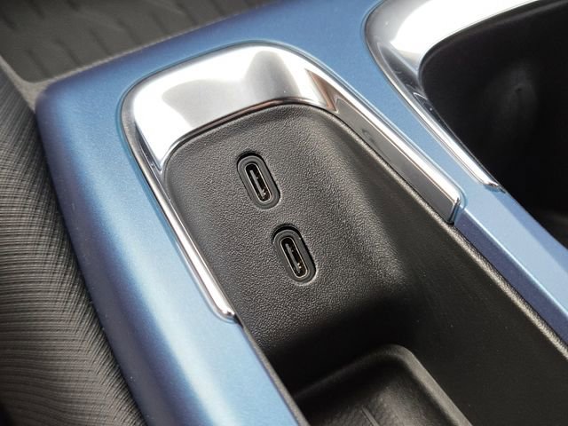 New 2026 Chevrolet Equinox EV LT w/ Convenience Package II image 8