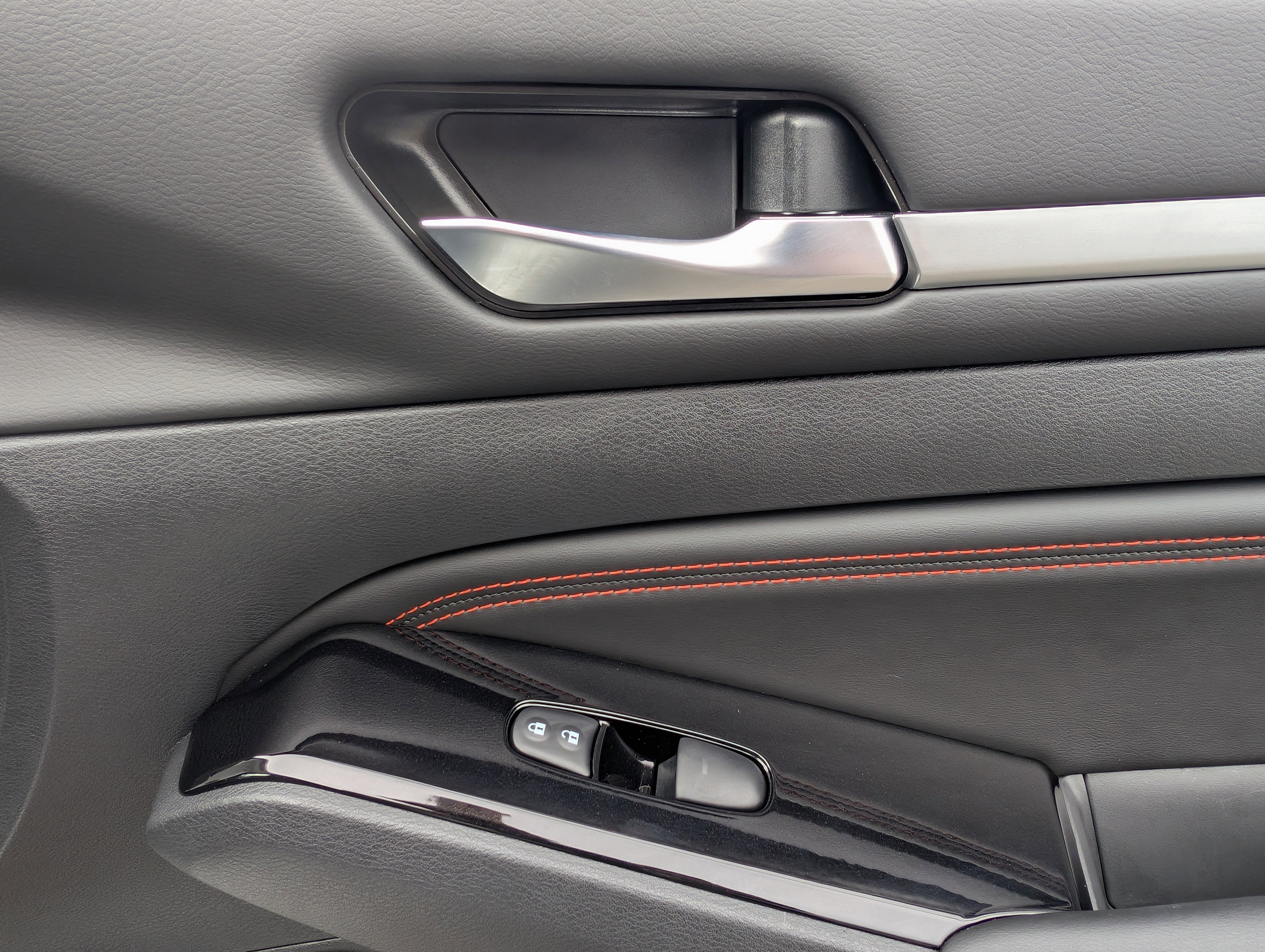 Used 2023 Nissan Altima 2.5 SR image 21