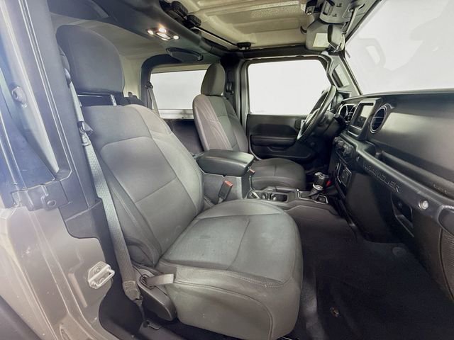 Used 2022 Jeep Wrangler Sport image 25