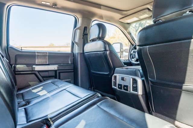 Used 2019 Ford F250 Lariat w/ Lariat Ultimate Package AWD/4WD image 40