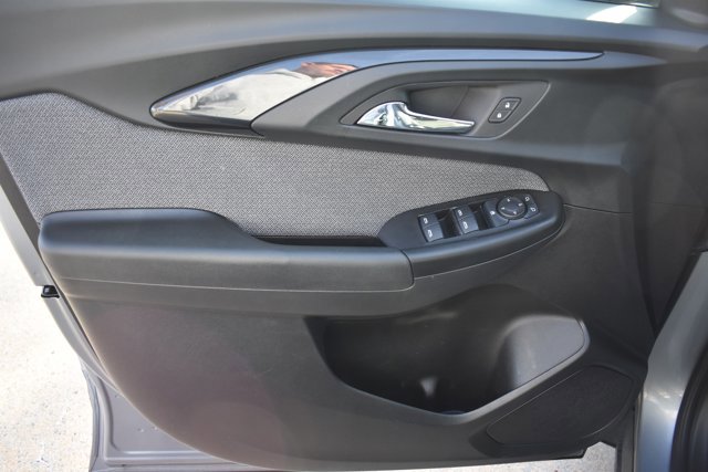 Used 2023 Chevrolet TrailBlazer LT image 40