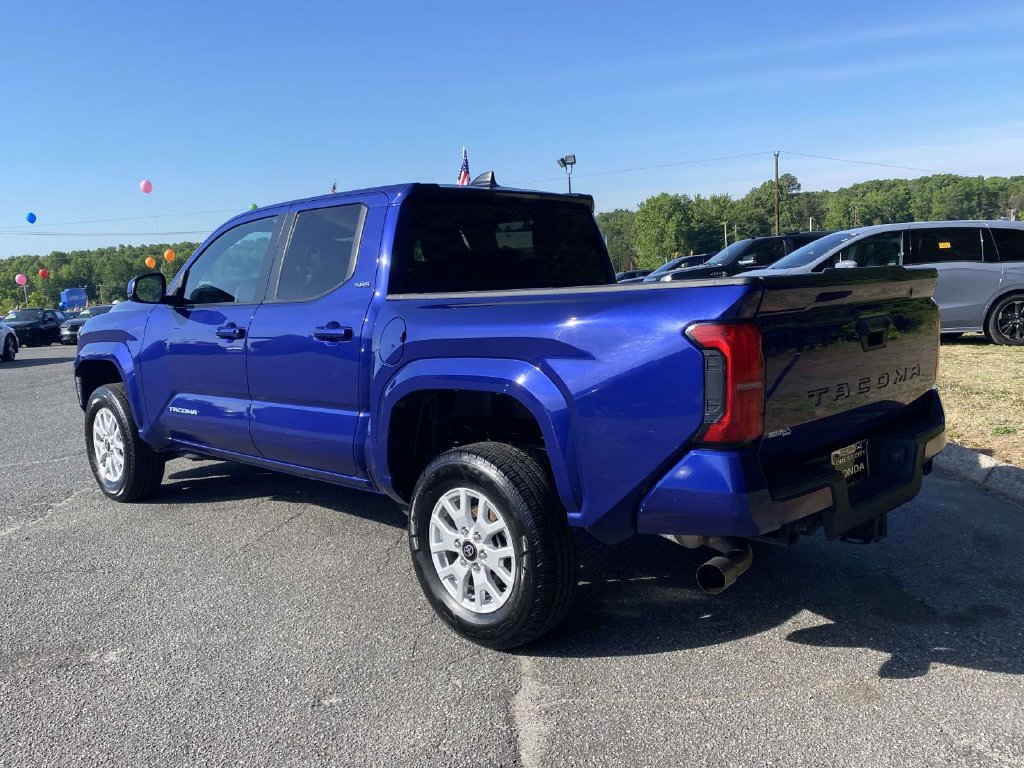 Used 2024 Toyota Tacoma SR5 RWD image 3