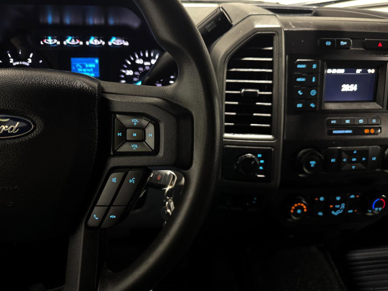 Used 2021 Ford F350 XL w/ Power Equipment Group AWD/4WD image 23