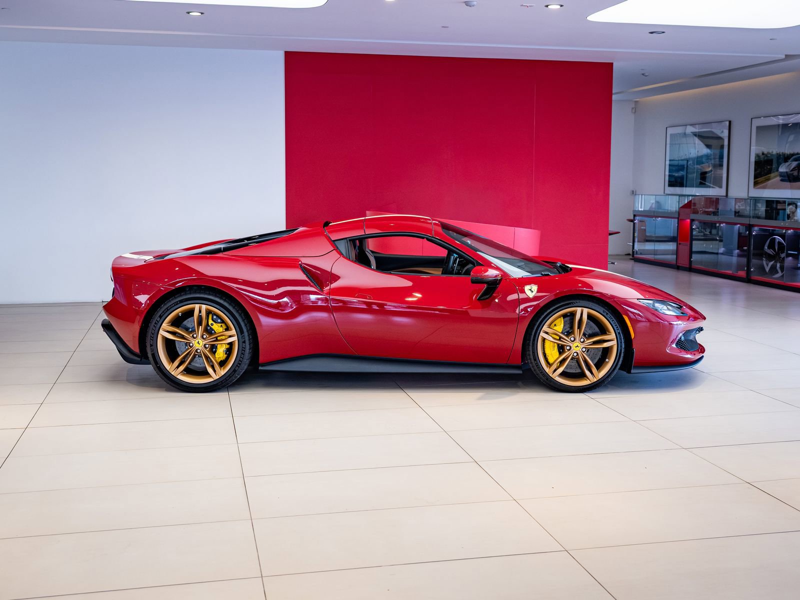 Used 2025 Ferrari 296 GTS image 32