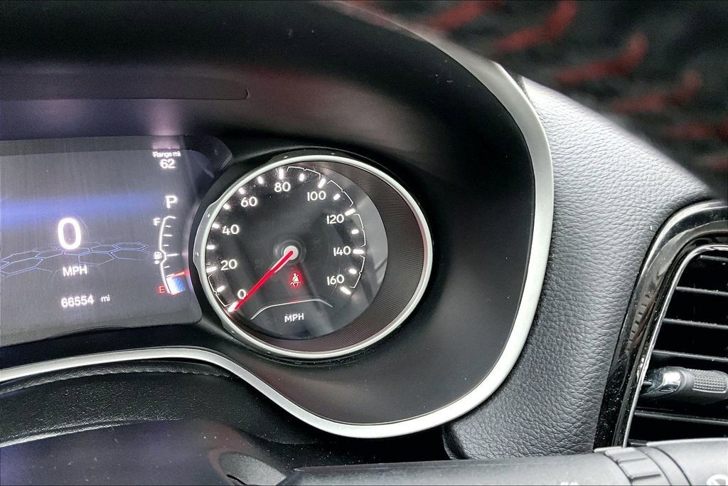 Used 2021 Jeep Compass Limited w/ Sun and Sound Group image 13