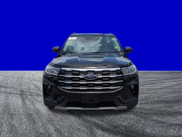 Certified 2025 Ford Explorer Active w/ Active Comfort Package RWD image 9