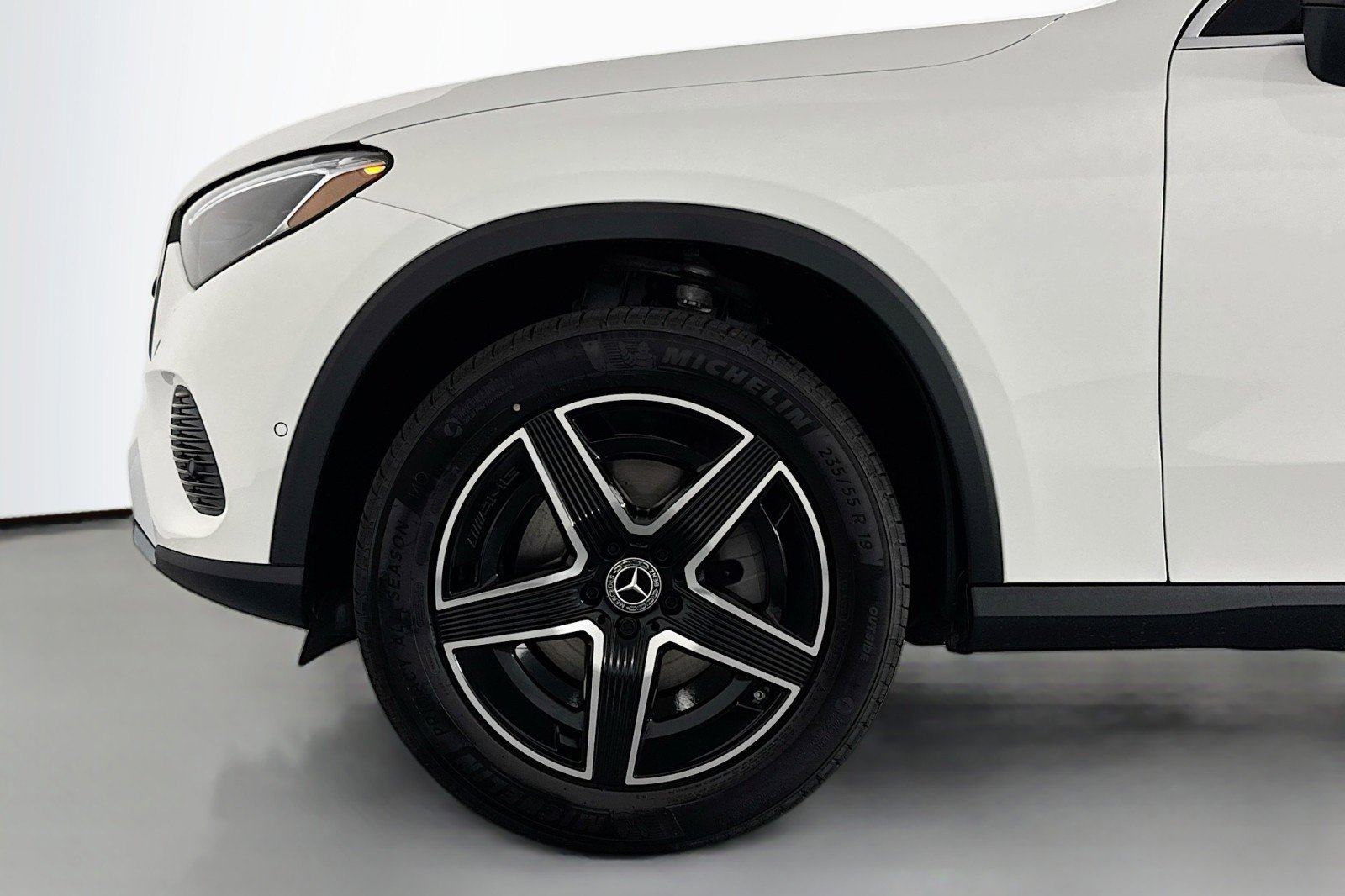 New 2026 Mercedes-Benz GLC 300 image 9