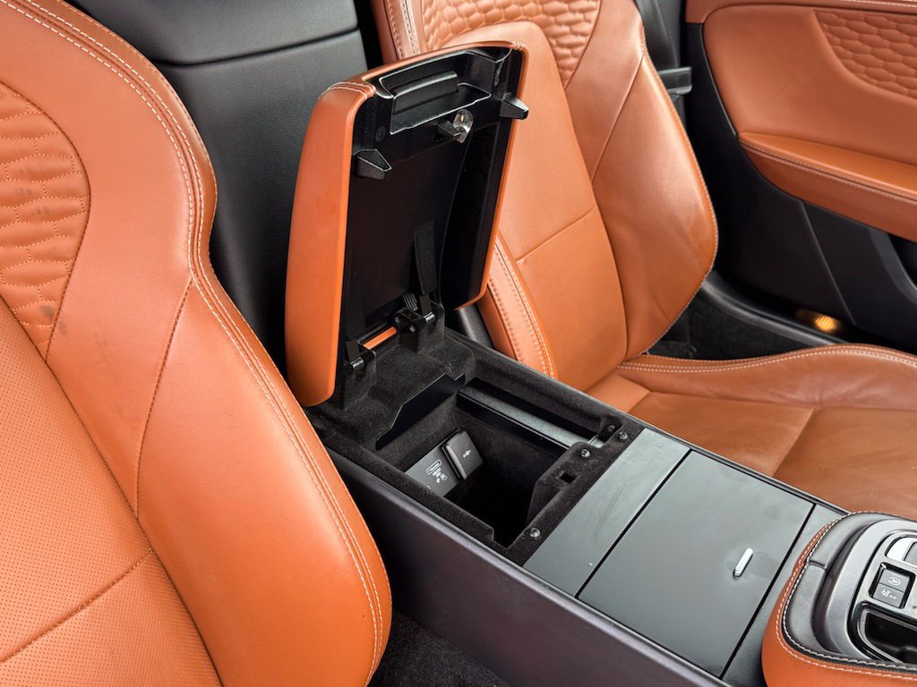 Used 2023 Jaguar F-TYPE R AWD/4WD image 19