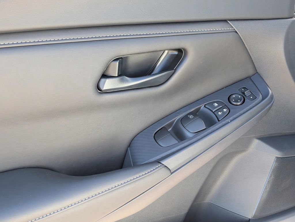 New 2025 Nissan Sentra S image 16