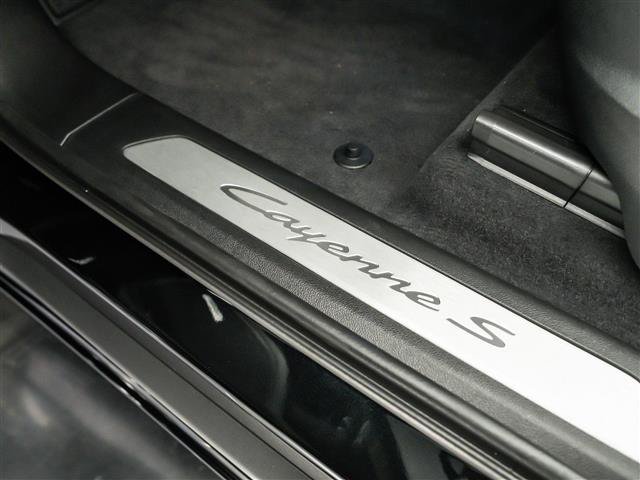 New 2026 Porsche Cayenne S AWD/4WD image 26
