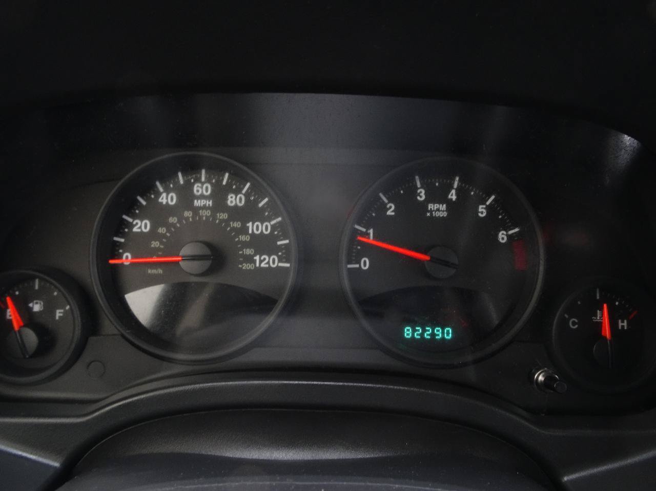 Used 2009 Jeep Compass Sport FWD image 18