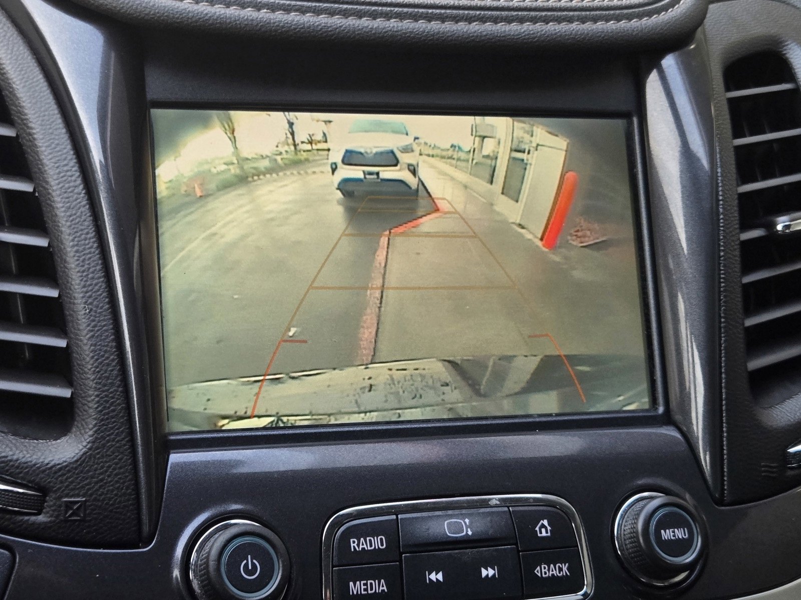 Used 2020 Chevrolet Impala LT image 14