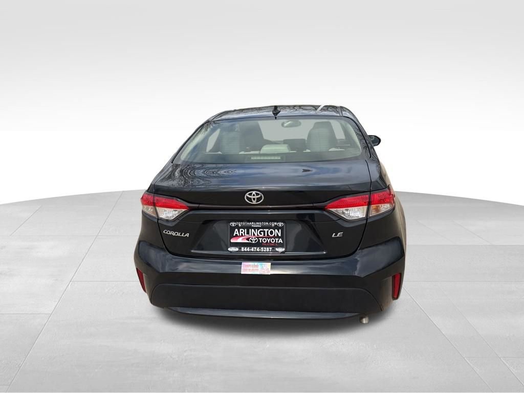 Used 2022 Toyota Corolla LE image 5