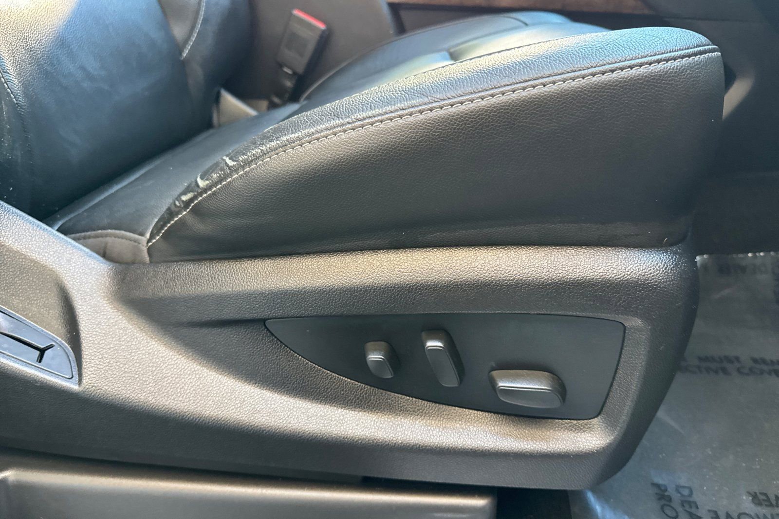 Used 2018 Chevrolet Tahoe LT image 23